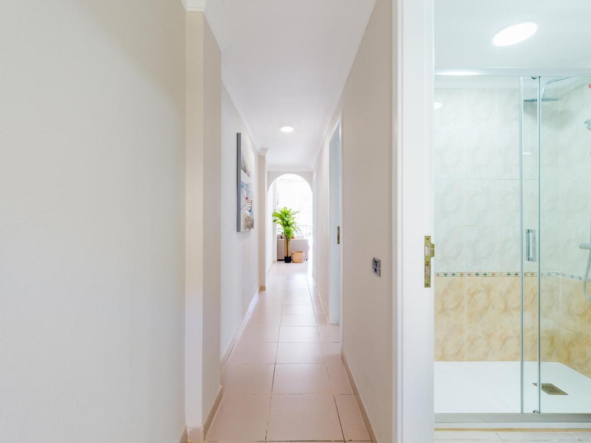 Apartment Amarre Shell *